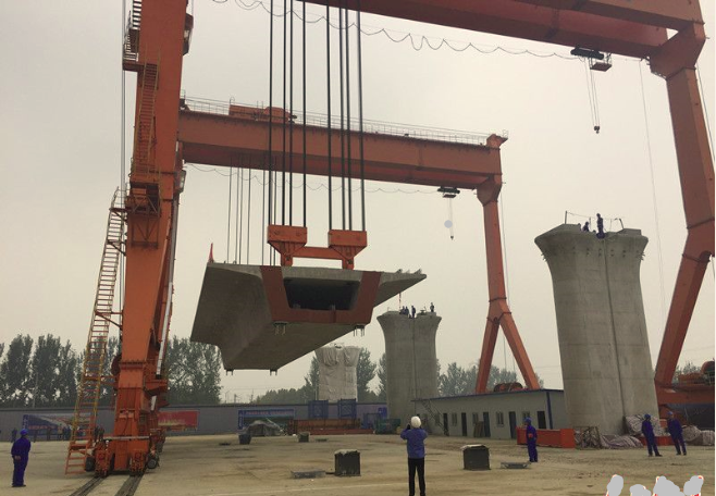 ������ר